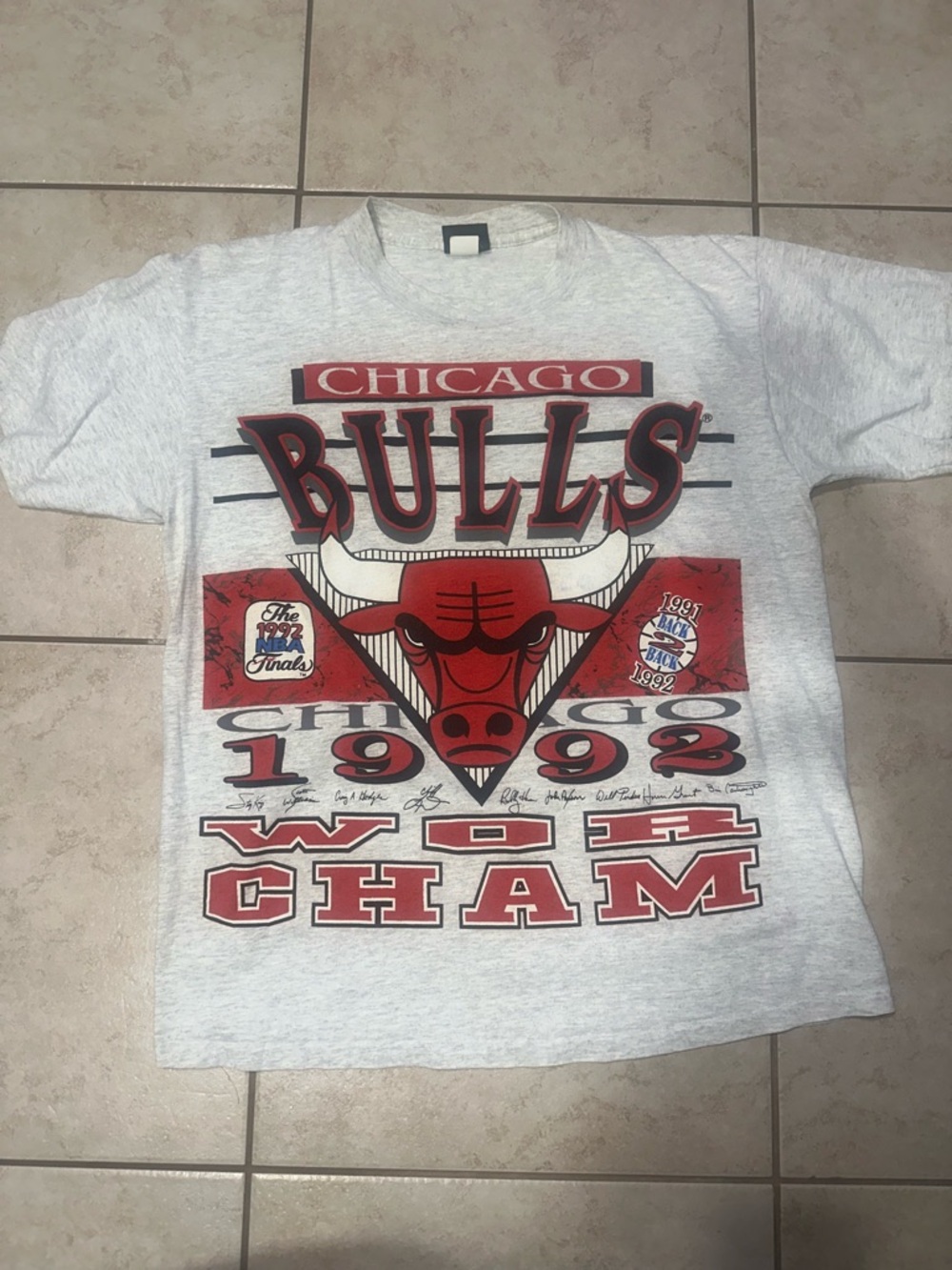 Vintage 1992 Chicago Bulls NBA Finals Champions T-Shirt XL Made in USA